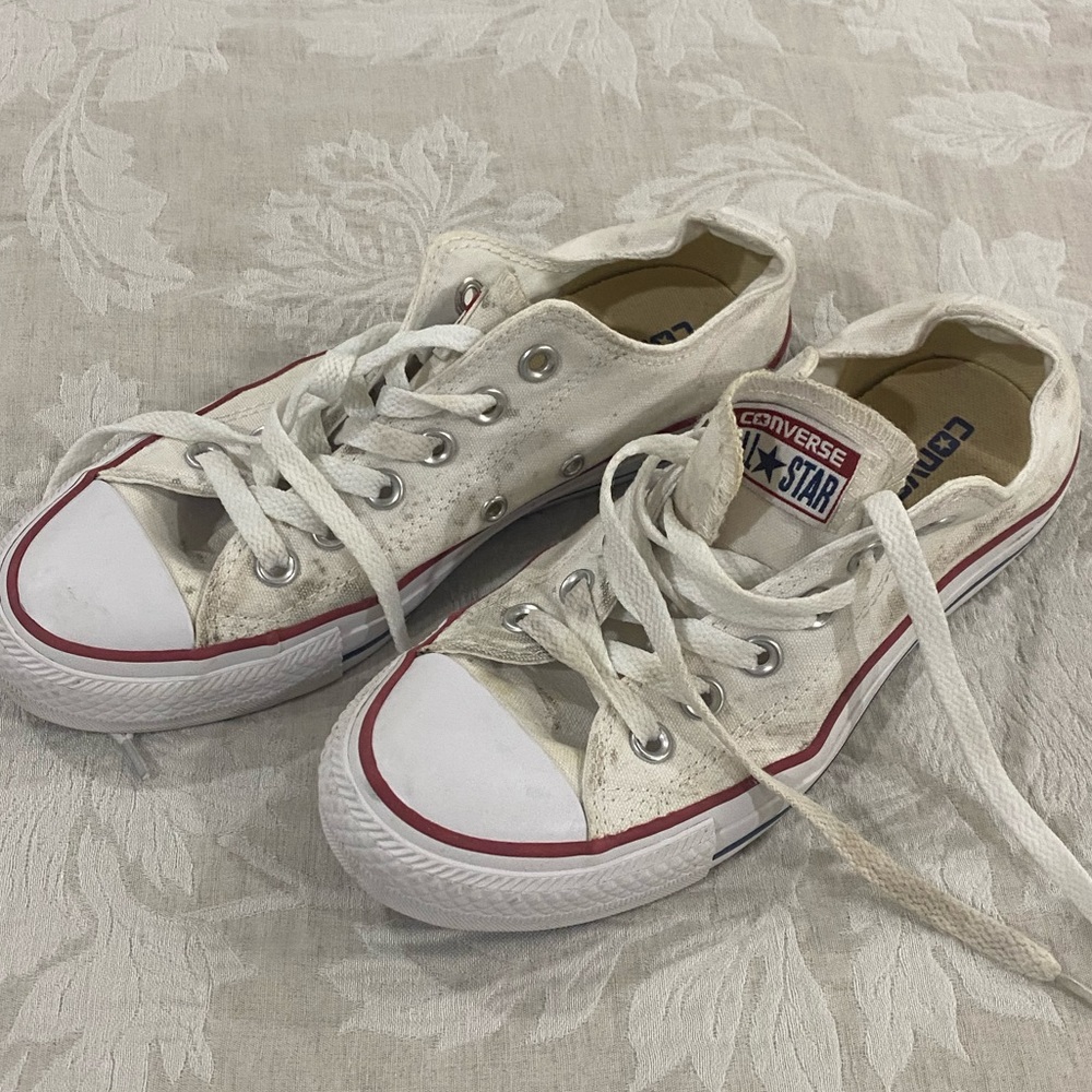 White converse all star sneaker